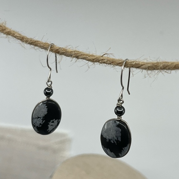 Handmade Vintage 1990's Snowflake Obsidian & Black Pearl Earrings - Picture 6 of 16